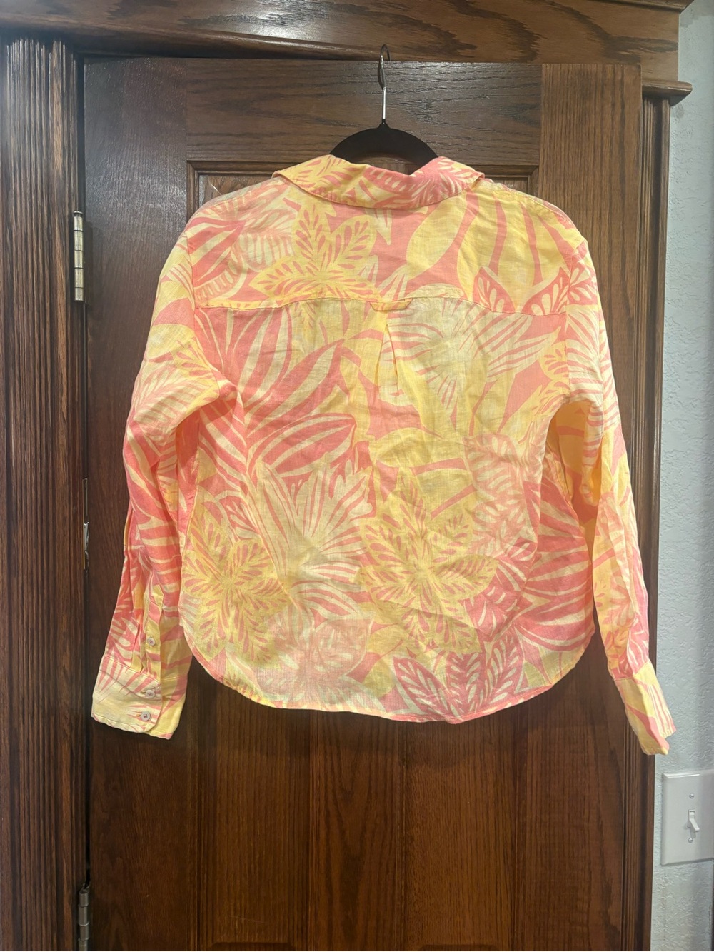 Talbots 100% Linen $99.50 NWT Tropical Leaf Button Down Top XS P2P 20” - Picture 9 of 9